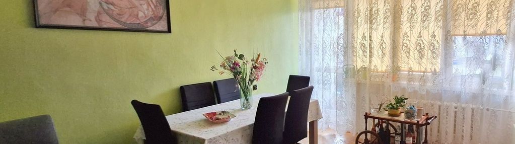 51,80m2, 2 pokoje,loggia, parking,oś, zamknięte!