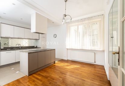 Apartament w kamienicy | przy plantach