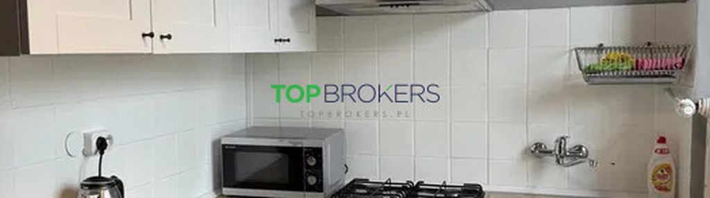 Cztery pokoje z oddzielną kuchnią, ścisłe centrum