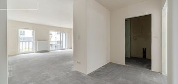 Jest kw / 2 x garaż / pkp w-wa wschodnia - 8 min