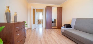 Przytulne 2 nieprzechodnie pokoje BLISKO CENTRUM