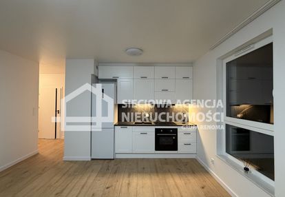 Nowe 3-pok.mieszkanie w redzie-niebieski bursztyn