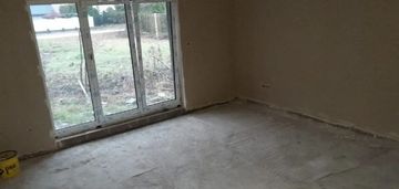 5-pokojowe mieszkanie w markach