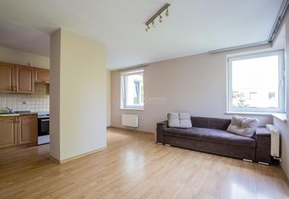 2 pokoje + balkon. kobierzyńska 168a. od zaraz.