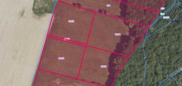 Piękna działka przy jeziorze i widokiem na wzgórza