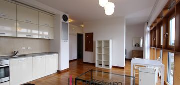 Przestronna kawalerka, metro dworzec gdański