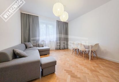 2 pokoje po generalnym remoncie | 47 m² | os. wandy | osobna kuchnia