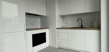 Nowe / 5 piętro / balkon / garaż / garderoba