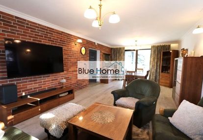 Piękny dom dla rodziny do wprowadzenia dwa garaże