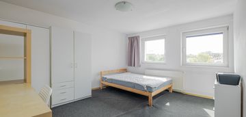 4 pokoje z balkonem i piwnicą blisko centrum!