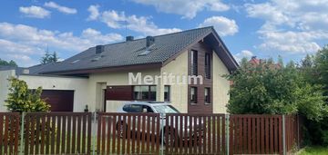 Dom wolnostojący 7 pokoi, garaż