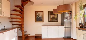 Dwupoziomowe mieszkanie na ursynowie