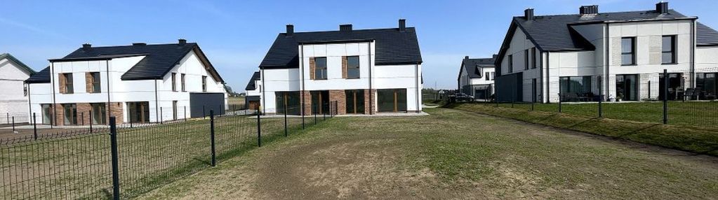 Bliźniak z dużym ogrodem i zielenią