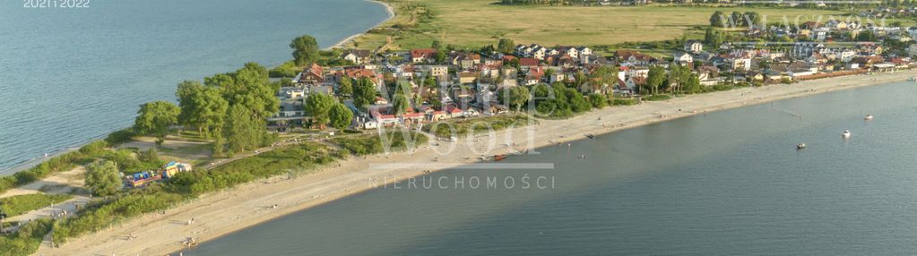 Działka w pierwszej linii zabudowy rewa