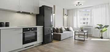 3 pokoje| po remoncie| śródmieście| balkon