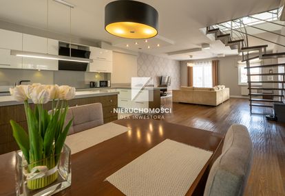 Przestronny apartament 155 mkw, 2 łazienki, garaż