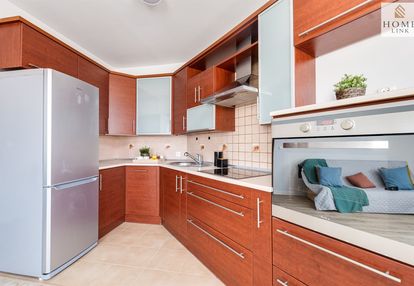 Przytulne 2-pok. 44 m² z piwnicą i garażem-srebrna