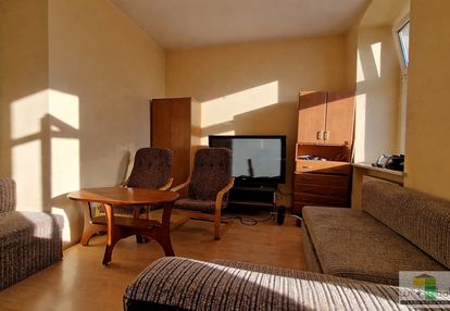 2- pokojowe mieszkanie w kamienicy z windą