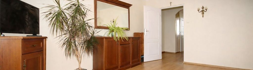 3 pokoje, balkon, 47,82m, osobno kuchnia