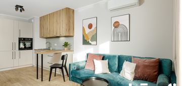 2 pokoje z balkonem i garażem w centrum