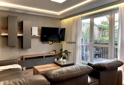 Wysoki standard na 1 piętrze w gumieńcach !