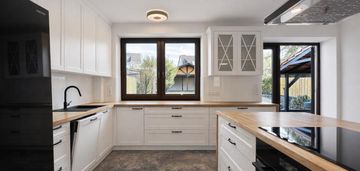 Dom premium – skrajny szeregowiec na pogodnie, 200 m², blisko rynku pogodno