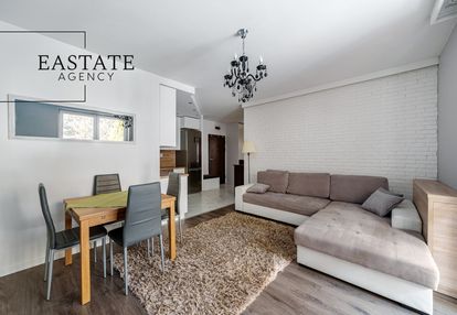 3pokoje, garaż, taras, 2 sypialnie, do wejścia