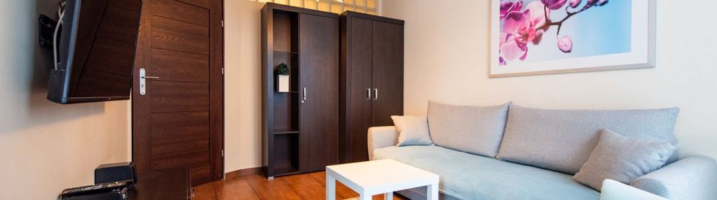 2 pok. apartament knosały, centrum i piętro winda