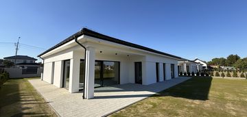 Dom parterowy z szybkim dojazdem do warszawy