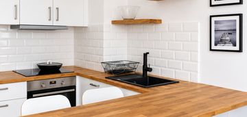 3 pokoje z balkonem i garażem | klecina | 53 m²