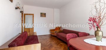 Centrum, 1 pięro, 2 pokojowe, 2 balkony