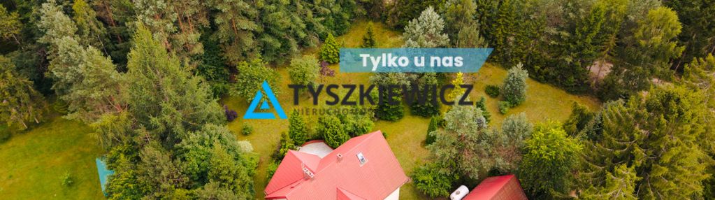 Przestronny, zadbany dom w zielonej enklawie.