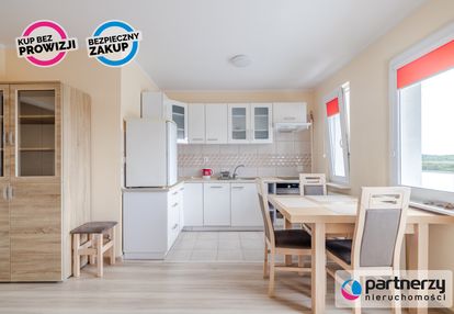 Widok na morze i kępę redłowską | loggia 7 m²