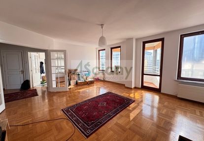 Apartament z pięknym widokiem na panoramę warszawy