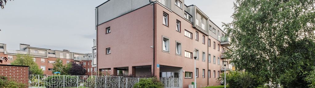 Jasne 3 pokoje z tarasem i miejscem postojowym!