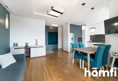 Ciekawe 3 pokojowe mieszkanie na 8 piętrze