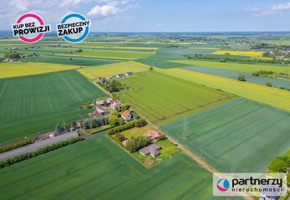 Wolnostojący dom 8 pok, działka 1492 m2