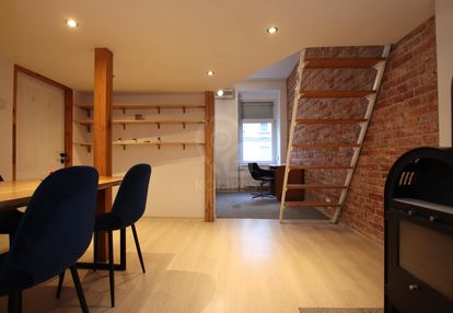 2 pok. loft po remoncie w 2010 roku obok sky tower