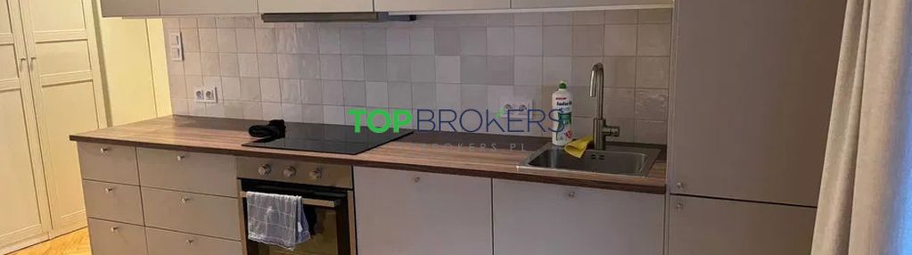 Salon z aneksem i dwie sypialnie