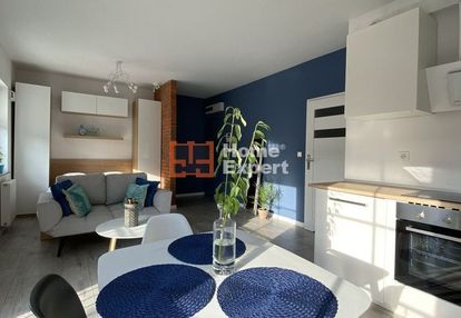 Do zamieszkania kawalerka