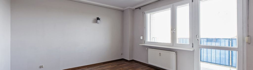 3 pok. z widokiem na tereny zielone/ os. dębina
