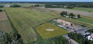 Działka 2400 m2 media sarbiewo