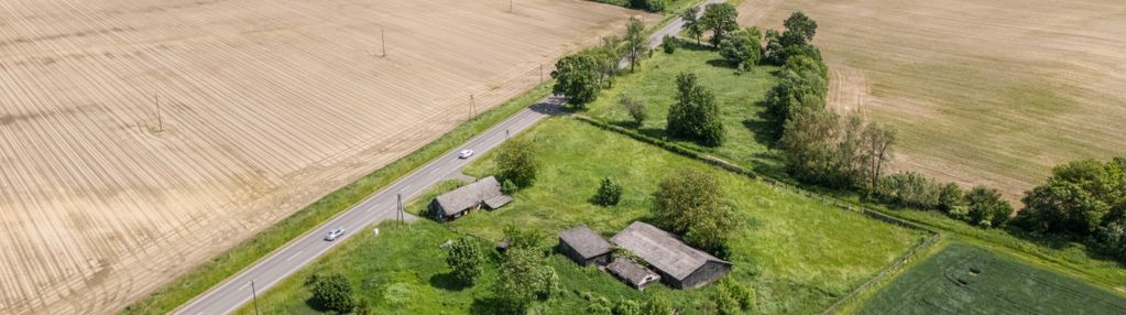 Działka budowlana 63 ar | uzbrojona | z budynkami