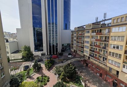 Super lokalizacja, osobne pokoje, piwnica, parking