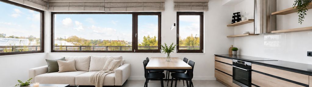 Dwupoziomowy apartament z ogrodem w mechelinkach