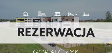 Mała kawalerka z dużym balkonem