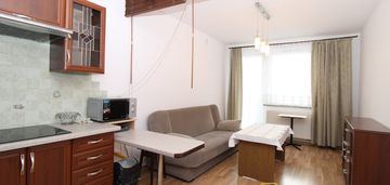 Piękne mieszkanie po remoncie, z balkonem