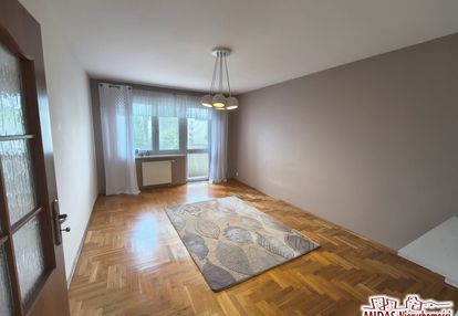 54,70m2, 2 pokoje, balkon , park łokietka!