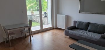 100m do metro słodowiec! 2016r! taras + ogródek!