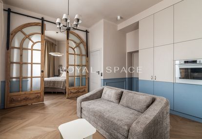Elegancki loft w zabytkowej kamienicy